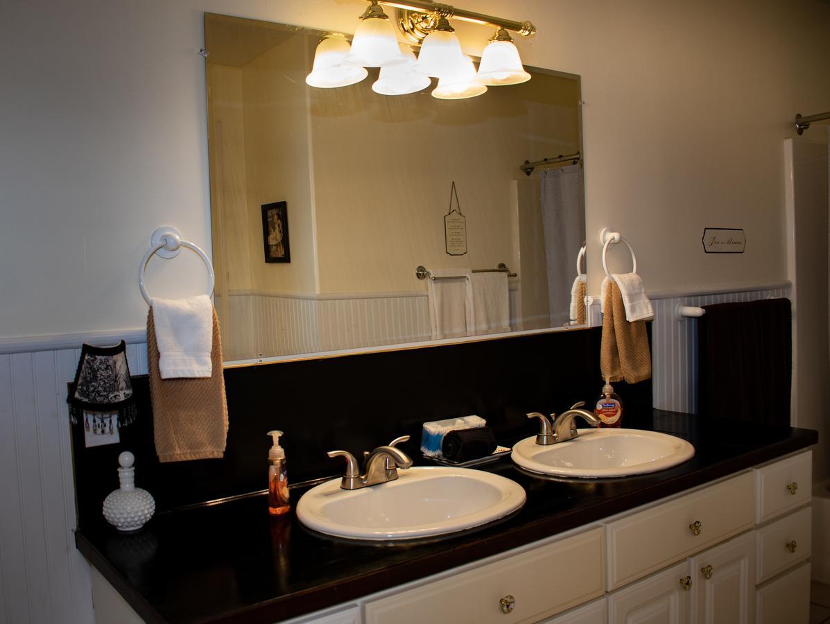 Rooster Hill Guest House Port Angeles Dış mekan fotoğraf